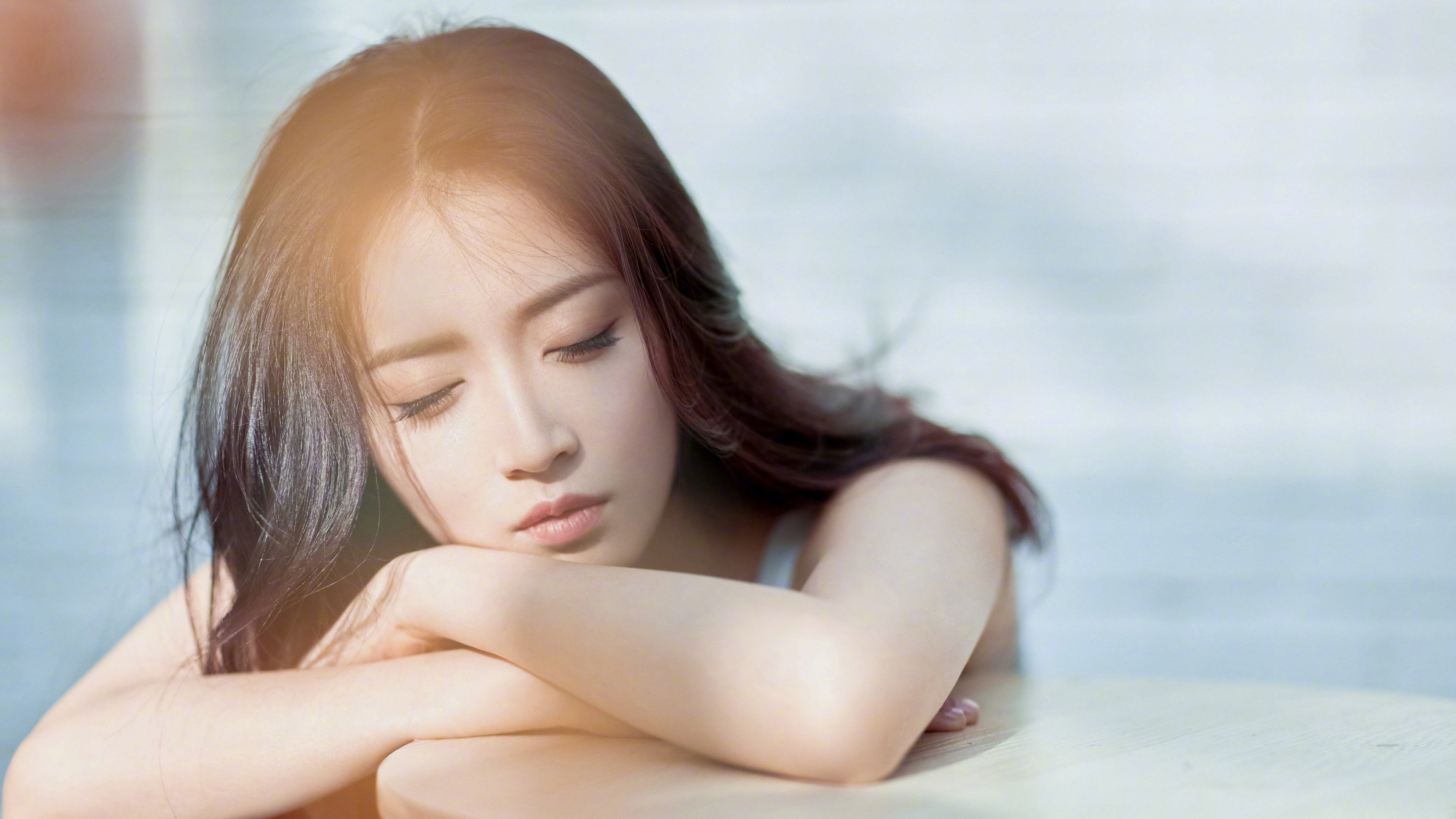 蛙泳技巧突尼斯女将精准掌控,女子蛙泳冠军视频欣赏