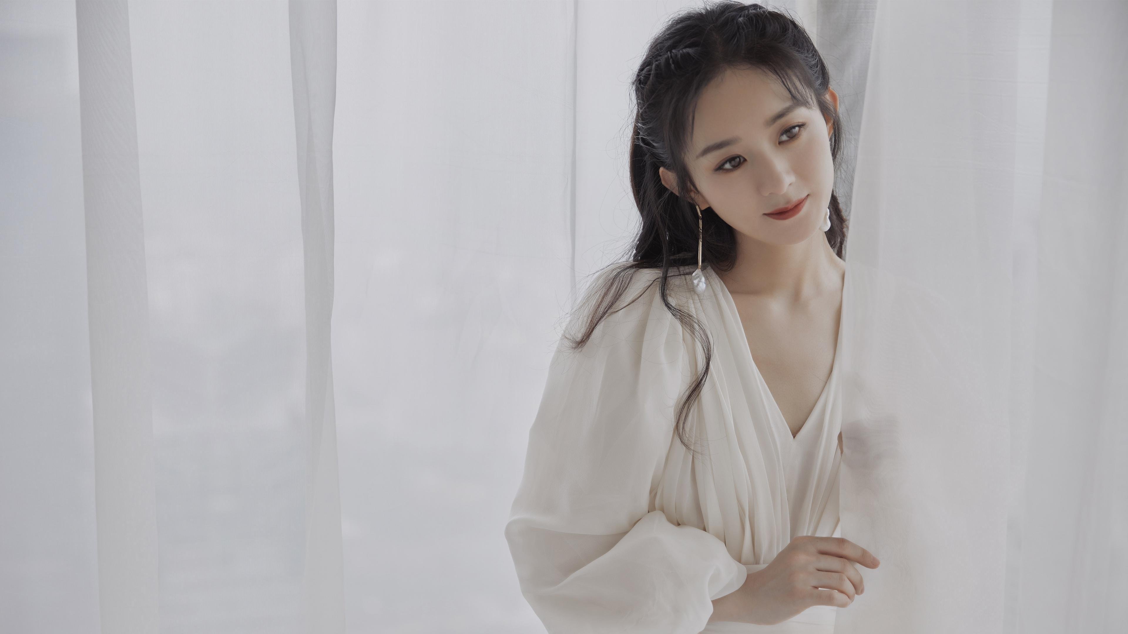 开云官网-西甲明星纷纷爆发：突破、头球、精彩扑救轮番上演，2021西甲球员