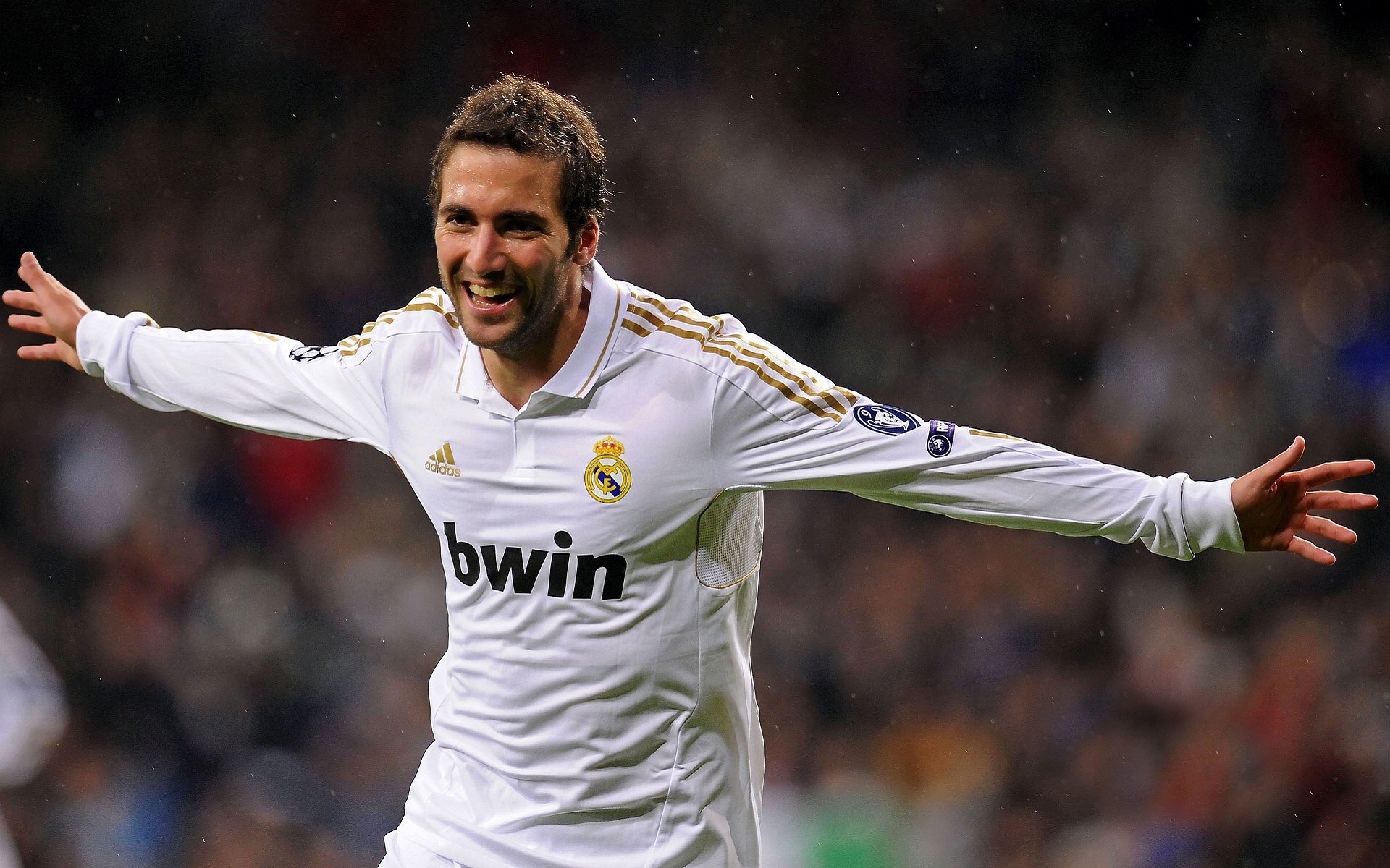 _勇士三分火力全开，比赛火爆不断_，勇士三分球最准的是谁